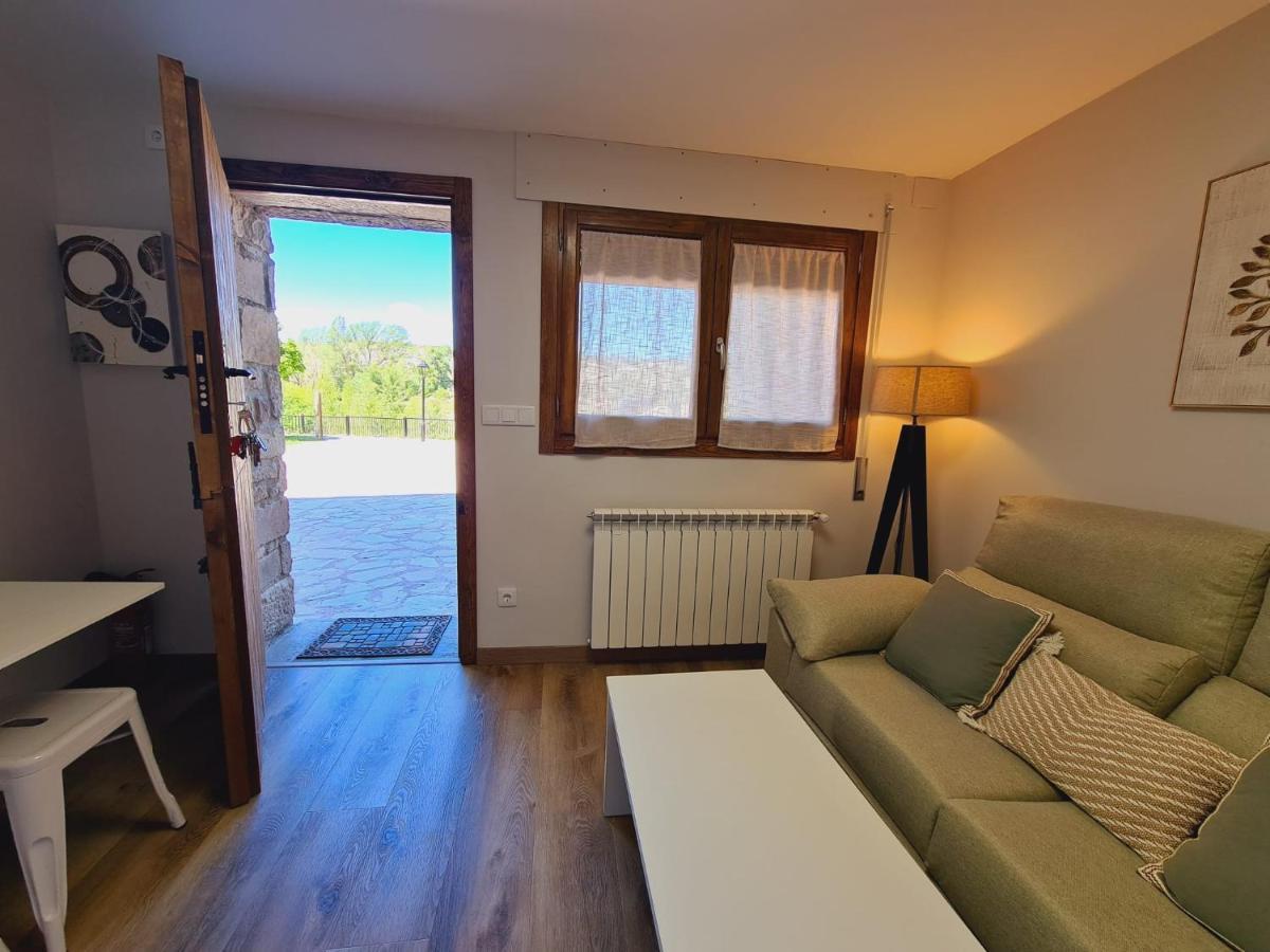 Puente Viejo Apartment Santa Cilia de Jaca Екстериор снимка